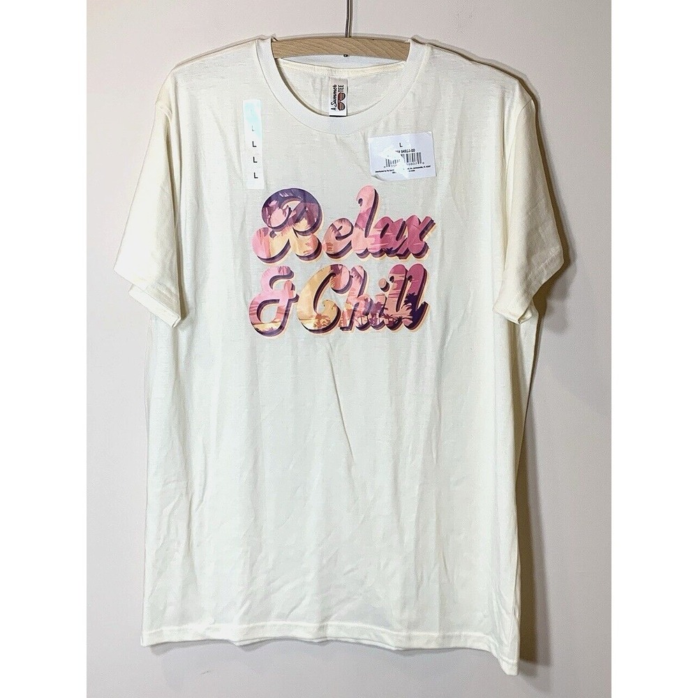 NEW Graphic Tee‎ Shirt Womens Large "Relax & Chill" 100% Cotton Tropical Sunset